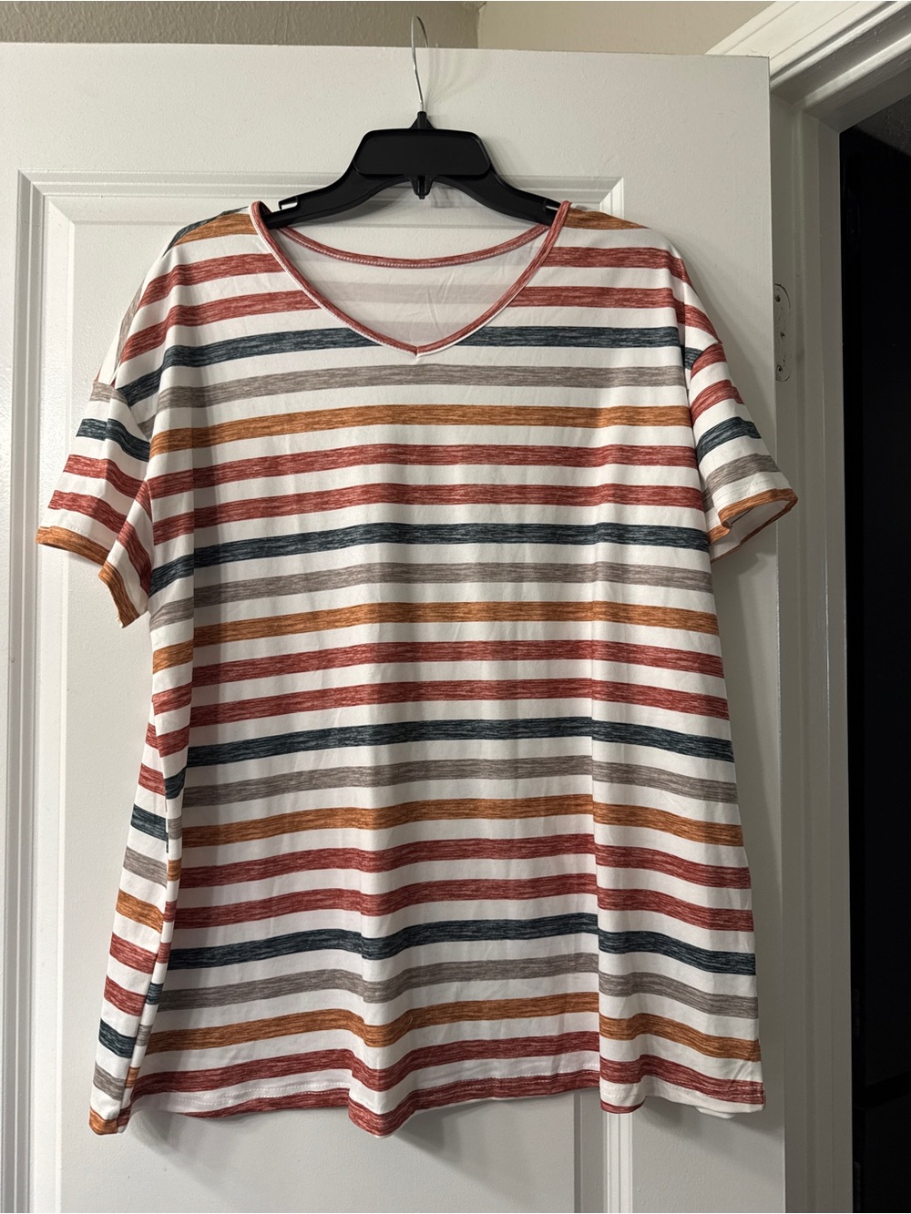 Amazon Women’s Striped V-Neck Tee in White with Rust, Navy & Tan Stripes